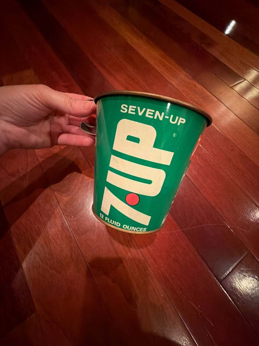 7-UP Vintage ~meant to attach to a~ Stick Shift mini- Bucket/Container with clip